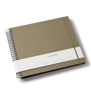 Semikolon 369970 Album à spirales Maxi Mucho - 34,5 x 30 cm - Album photo, 90 pages noir, livre photo, beige fango