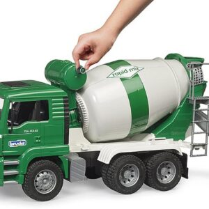 Alternative view of BRUDER MAN TGA — Camion bétonnière