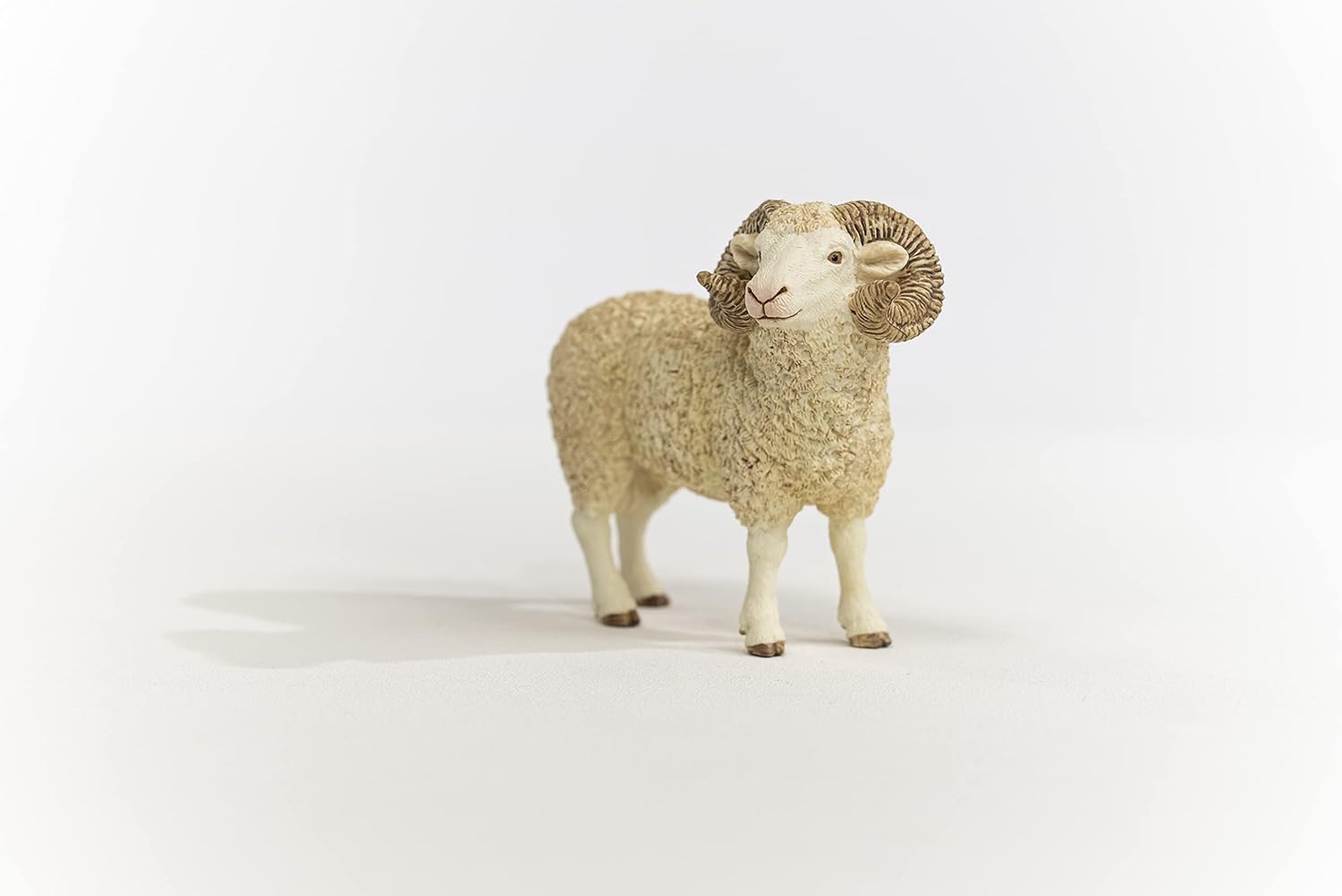 Schleich 13937 Bélier, dès 3 Ans, Farm World - Figurine, 9 x 5 x 7 cm – Image 4