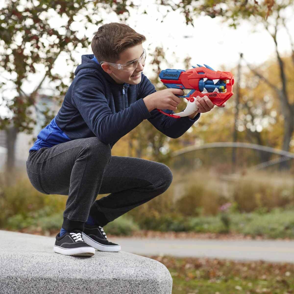 NERF DinoSquad Raptor-Slash — Blaster à barillet 6 fléchettes – Image 7