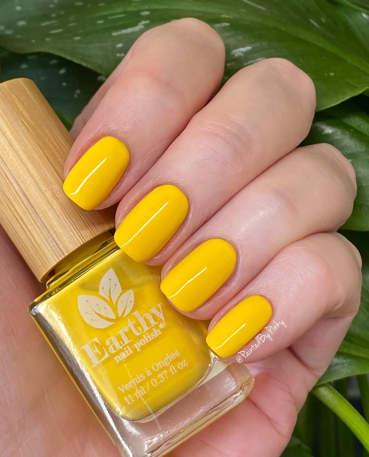 EARTHY — Vernis à ongles Jaune bouton d'or 11 ml – Image 2