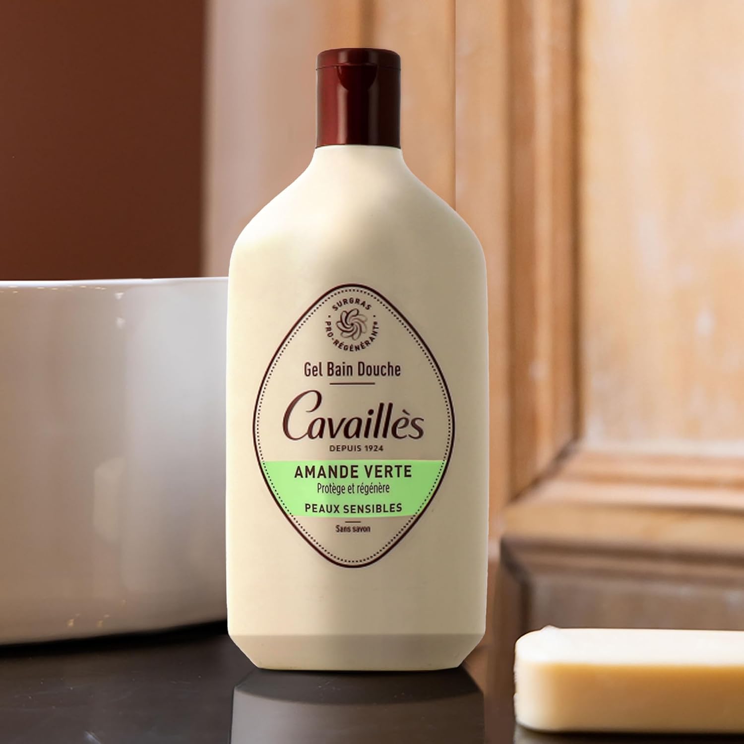 ROGÉ CAVAILLÈS — Gel bain douche amande verte 400 ml – Image 6