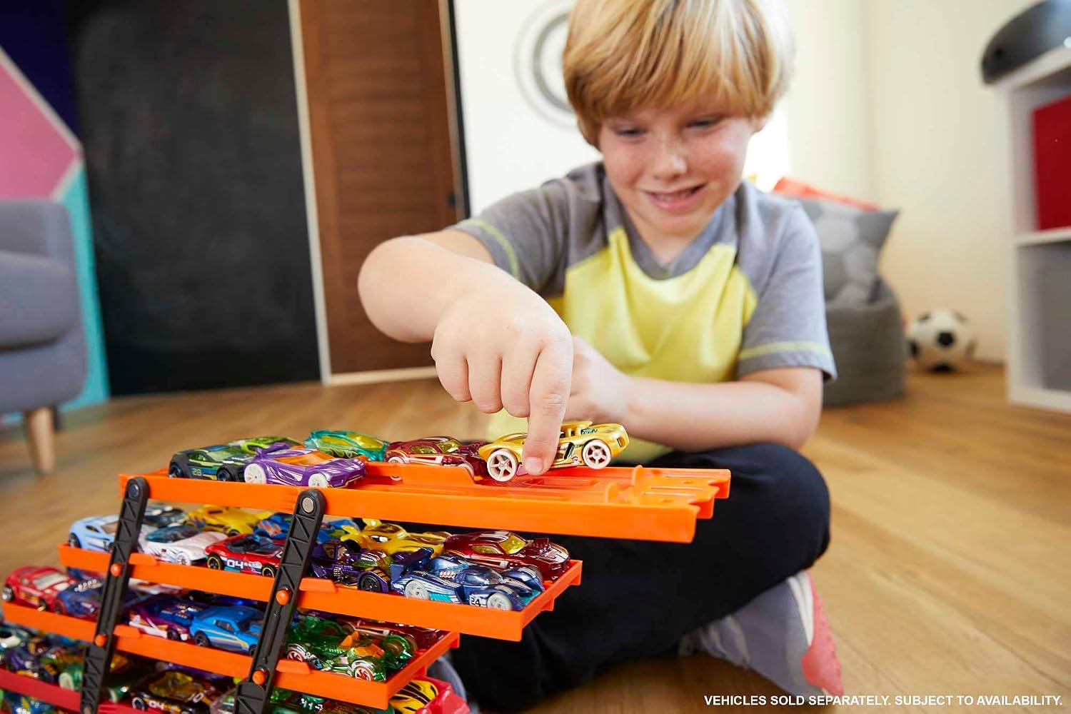 HOT WHEELS — Méga transporteur jusqu'à 50 petites voitures – Image 2