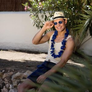 Alternative view of BOLAND — Chapeau de palmier tropical