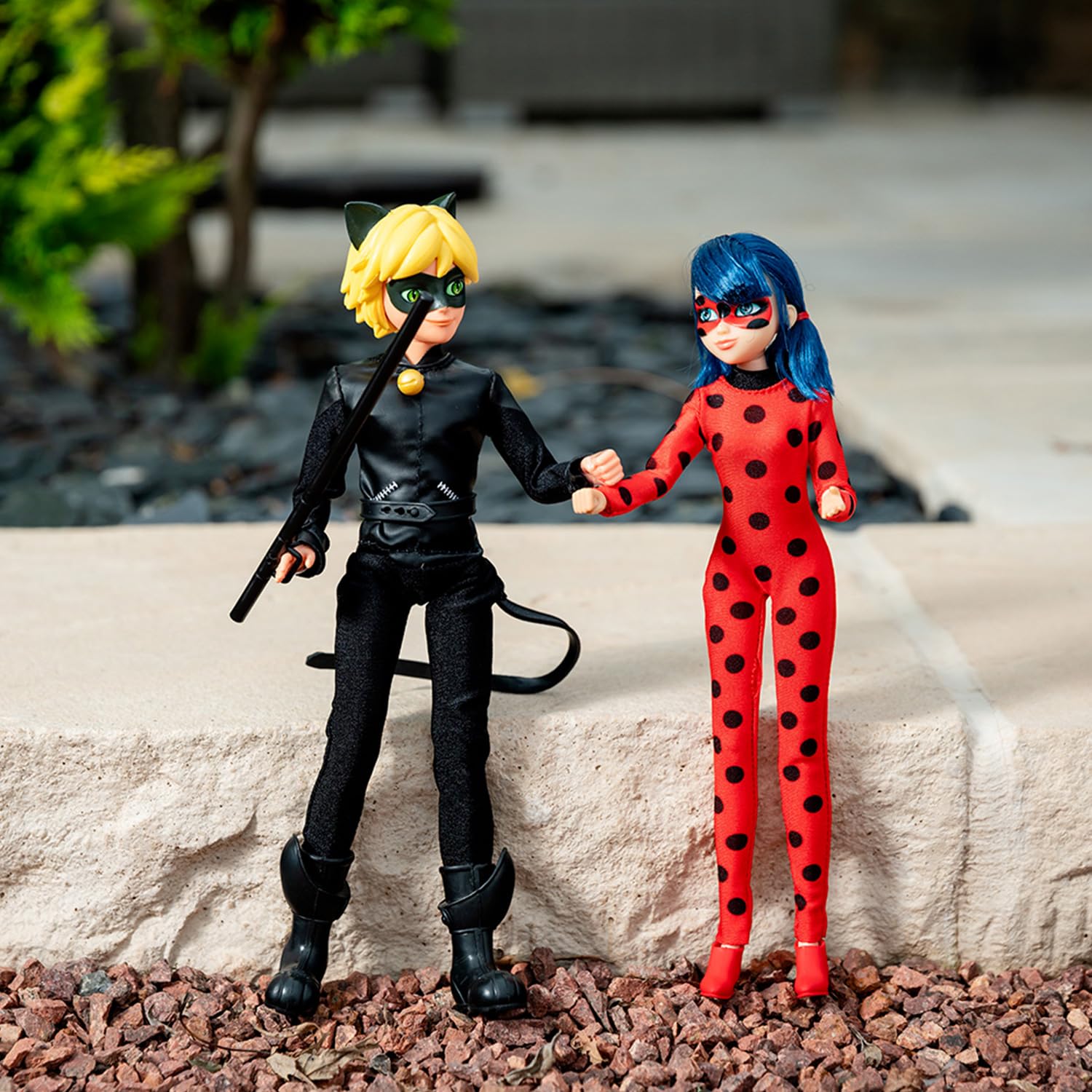 MIRACULOUS Ladybug — Set de 2 Poupées 26 cm – Image 2
