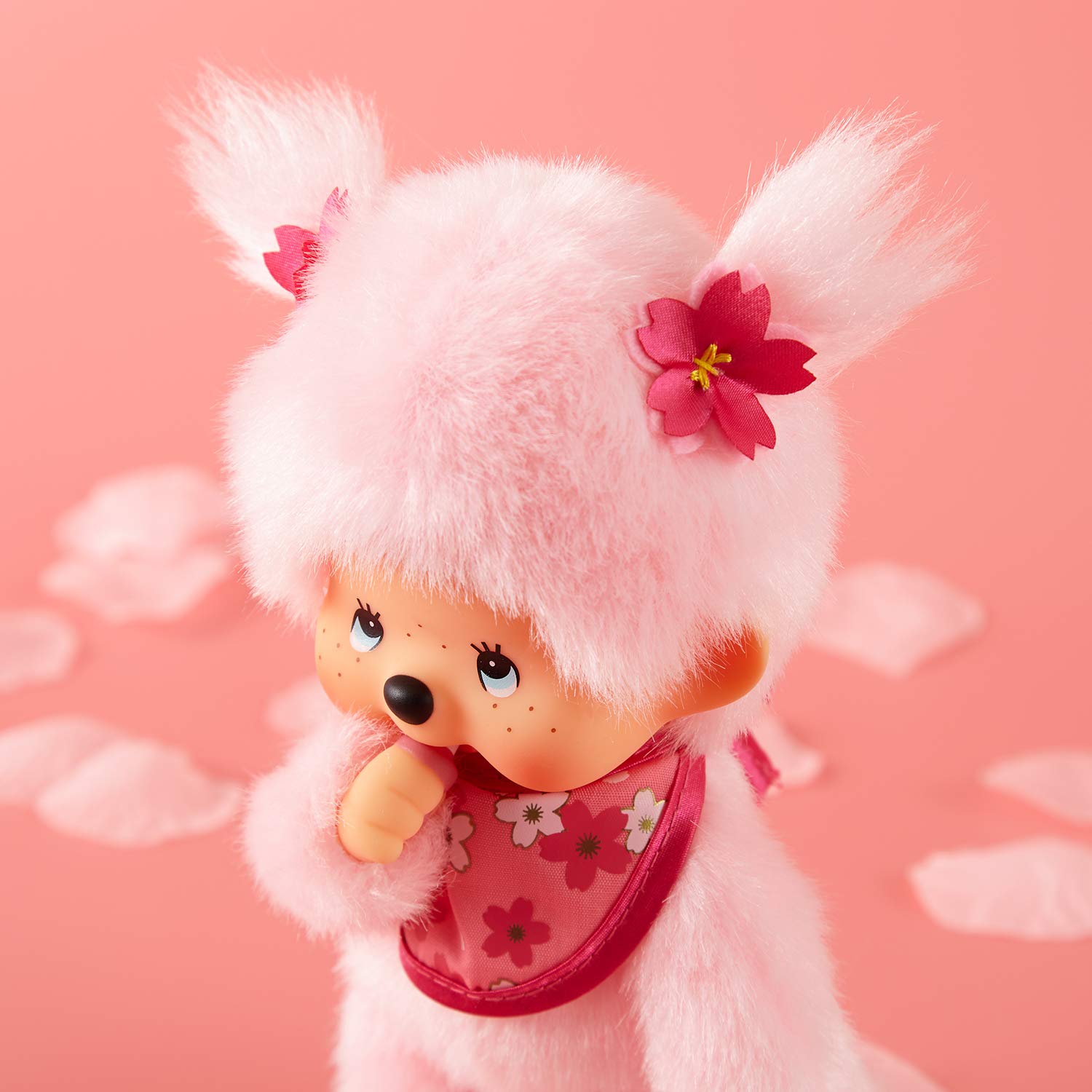 BANDAI Monchhichi — Peluche Pinky Sakura Rose 20 cm – Image 7