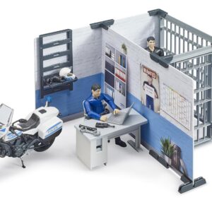 bruder 62732 - Bworld Commissariat de police avec moto de police - 1:16 Agent de police, Véhicule d'intervention, Poste de commandement, Prison, Cellule, Central, Jouet
