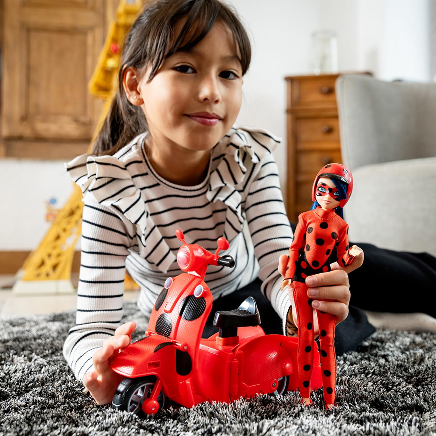 BANDAI Miraculous Ladybug — Coffret Scooter + Poupée 26cm – Image 5