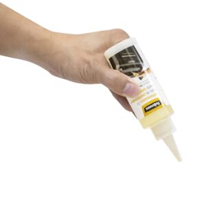 Alternative view of FELLOWES — Huile Lubrifiante pour Destructeur 120ml