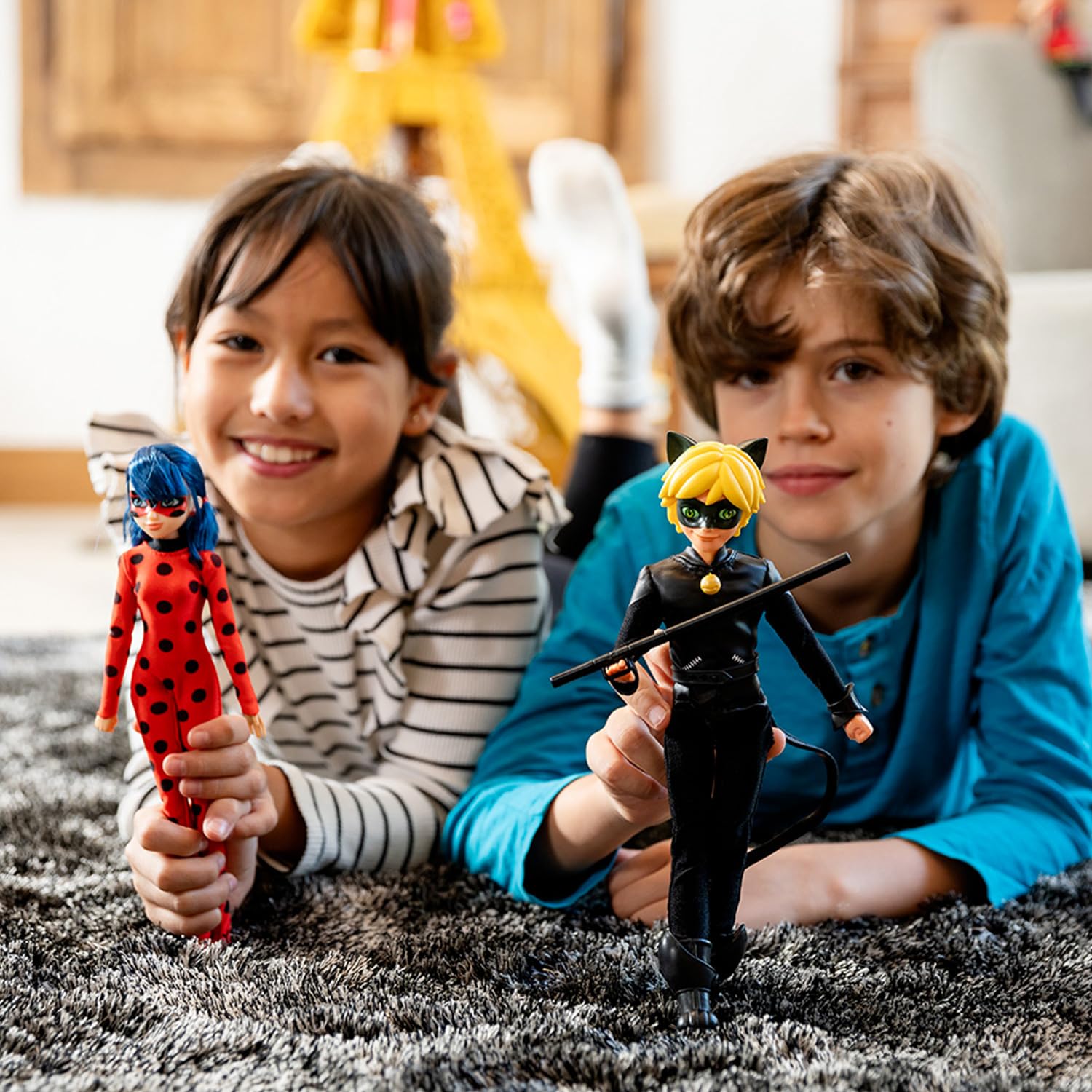 MIRACULOUS Ladybug — Set de 2 Poupées 26 cm – Image 4