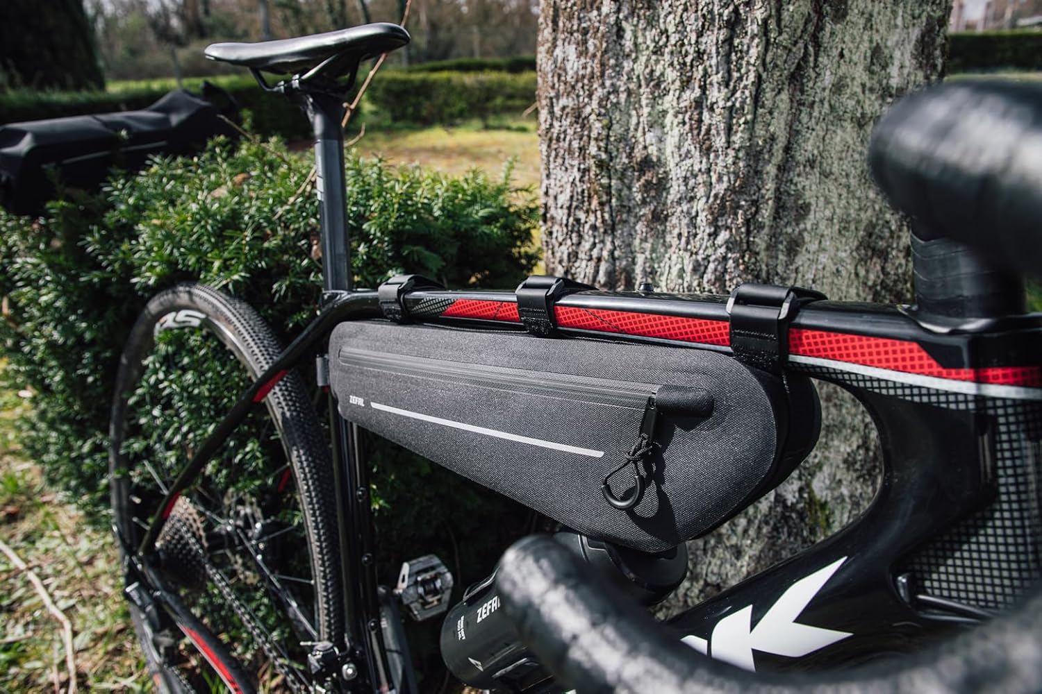 ZÉFAL Z Adventure C3 — Sacoche de Cadre Vélo 3,3 l – Image 2