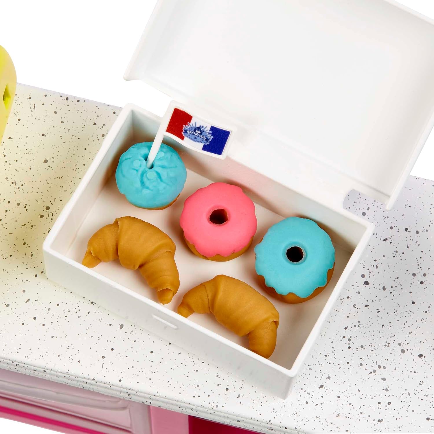 BARBIE It Takes Two — Coffret Pâtisserie avec poupée Malibu – Image 6