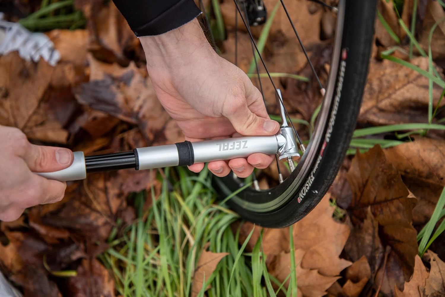 ZEFAL Road Micro — Pompe à Main Vélo 165 mm 7 bar – Image 4