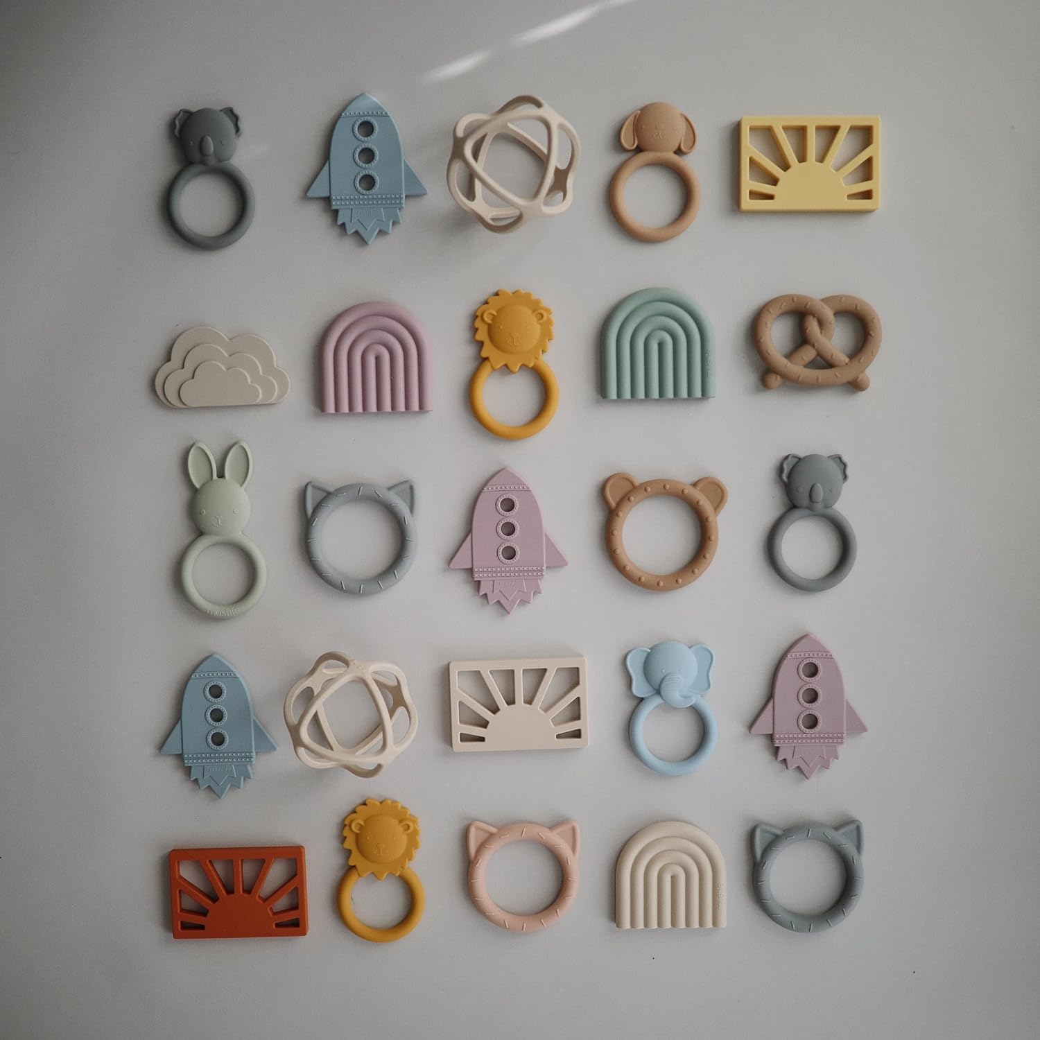 MUSHIE — Anneau de dentition bébé en silicone Stone – Image 6