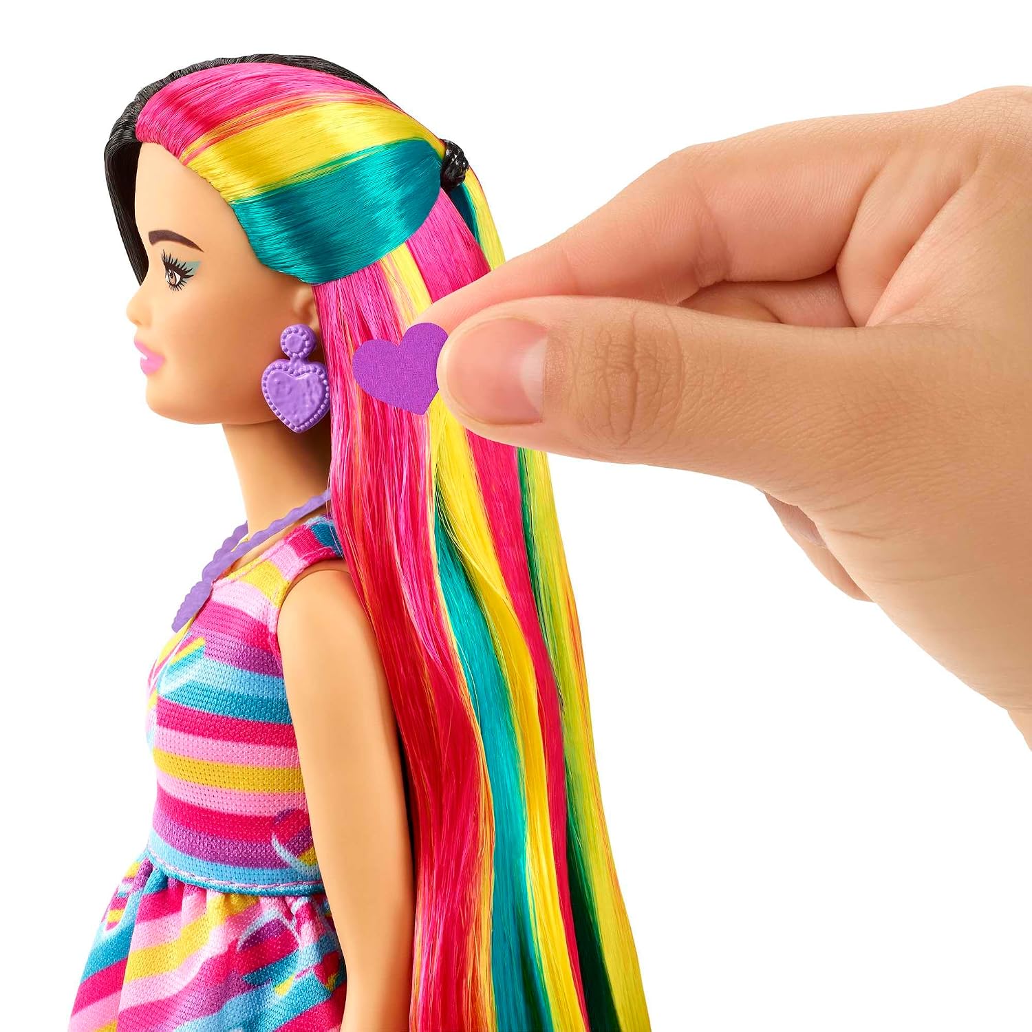 BARBIE — Poupée Ultra Chevelure Cœurs avec 15 Accessoires – Image 4