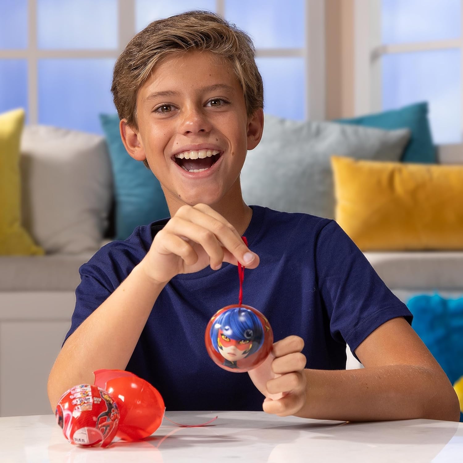MIRACULOUS Ladybug — Capsule Surprise Miraball 4-en-1 – Image 4