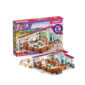 Schleich Horse Club | Grand Manège Equestre Peppertree 42639 | avec Obstacles, Paddock et de Nombreux Accessoires | Cadeau et Jouet Cheval pour Enfants dès 5 Ans | Set de 179 pièces