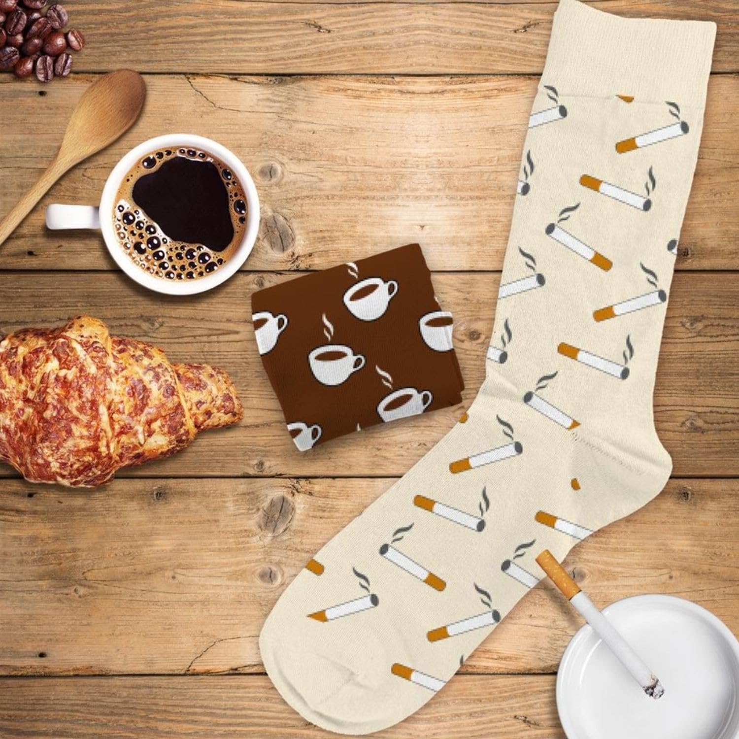 STC — Paire de Chaussettes Dépareillées Café Clope – Image 2