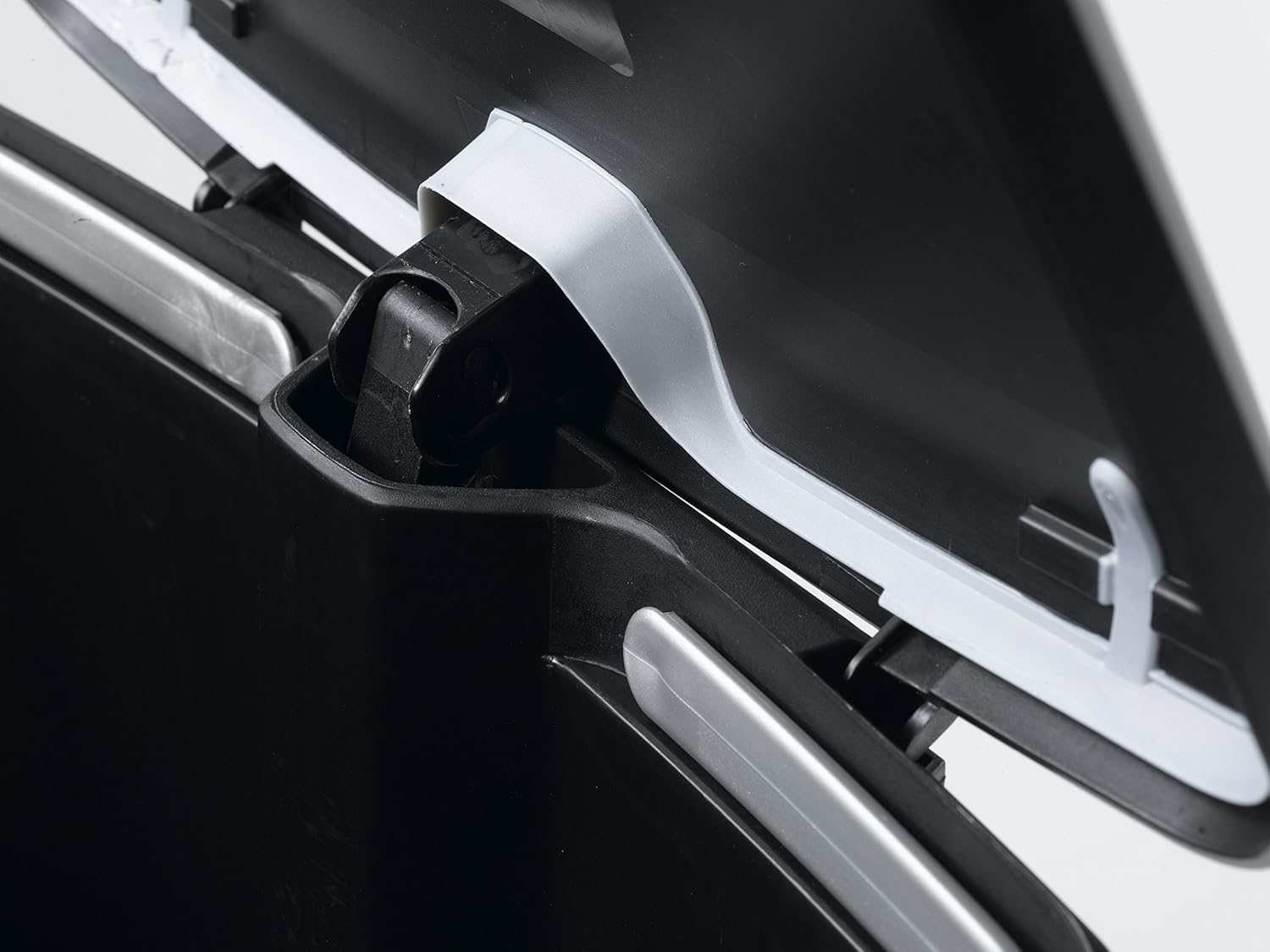 CURVER Decobin — Poubelle à pédale 50L aspect métal Noir – Image 3