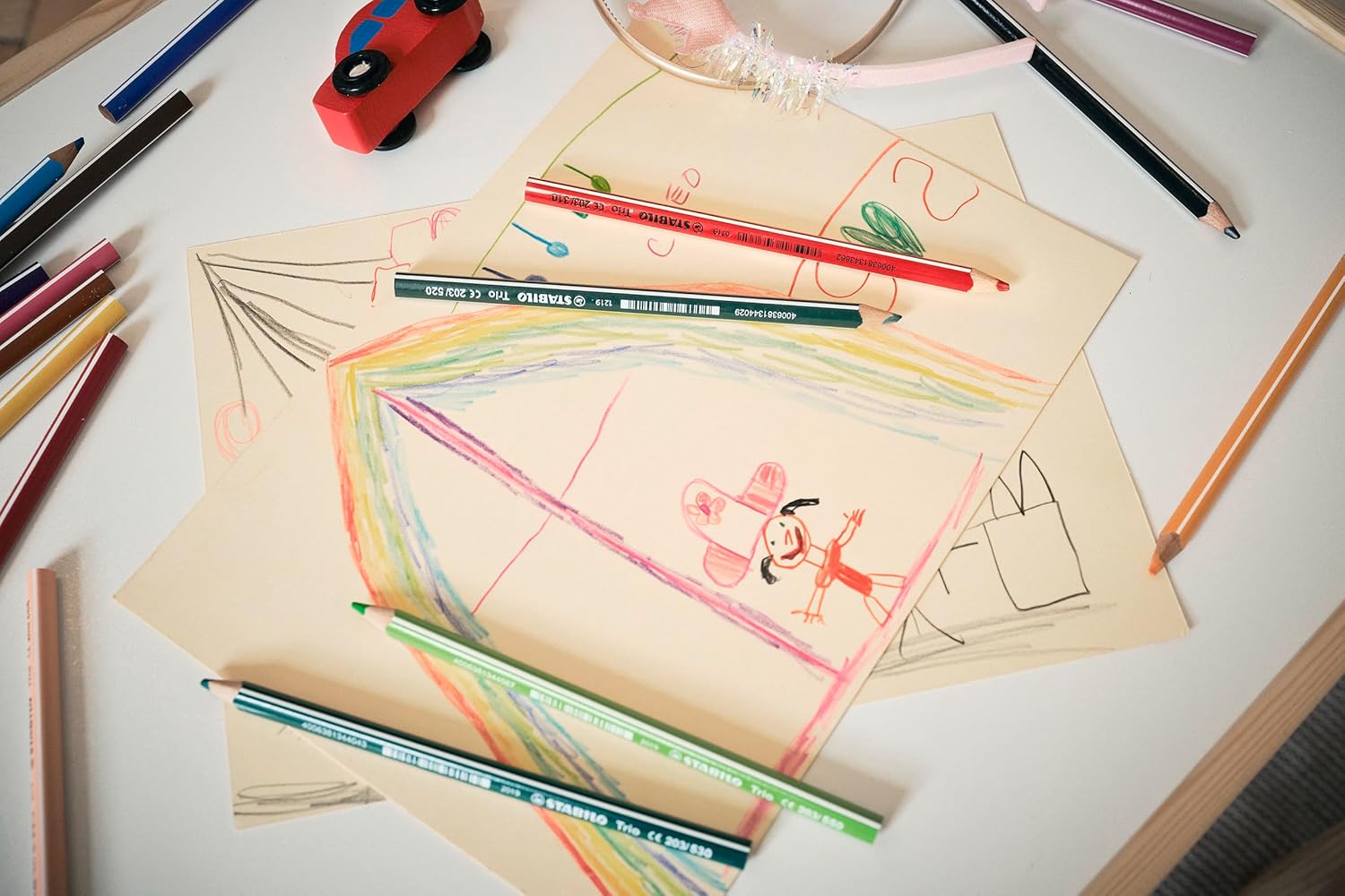 STABILO Trio — Étui de 24 Crayons de Couleur + Taille-crayon – Image 5