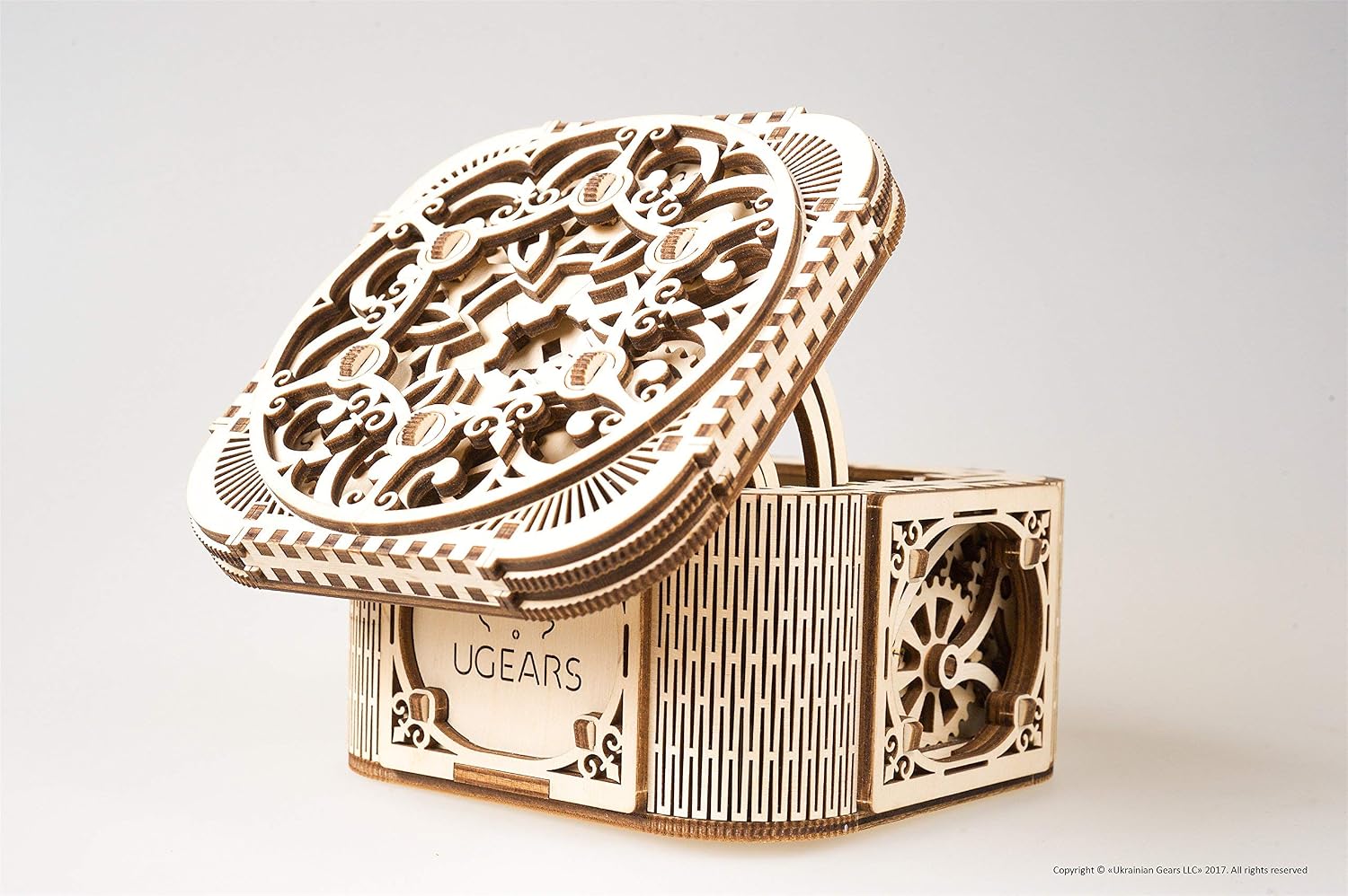 UGEARS Treasure Box — Puzzle 3D en Bois 190 pièces – Image 6