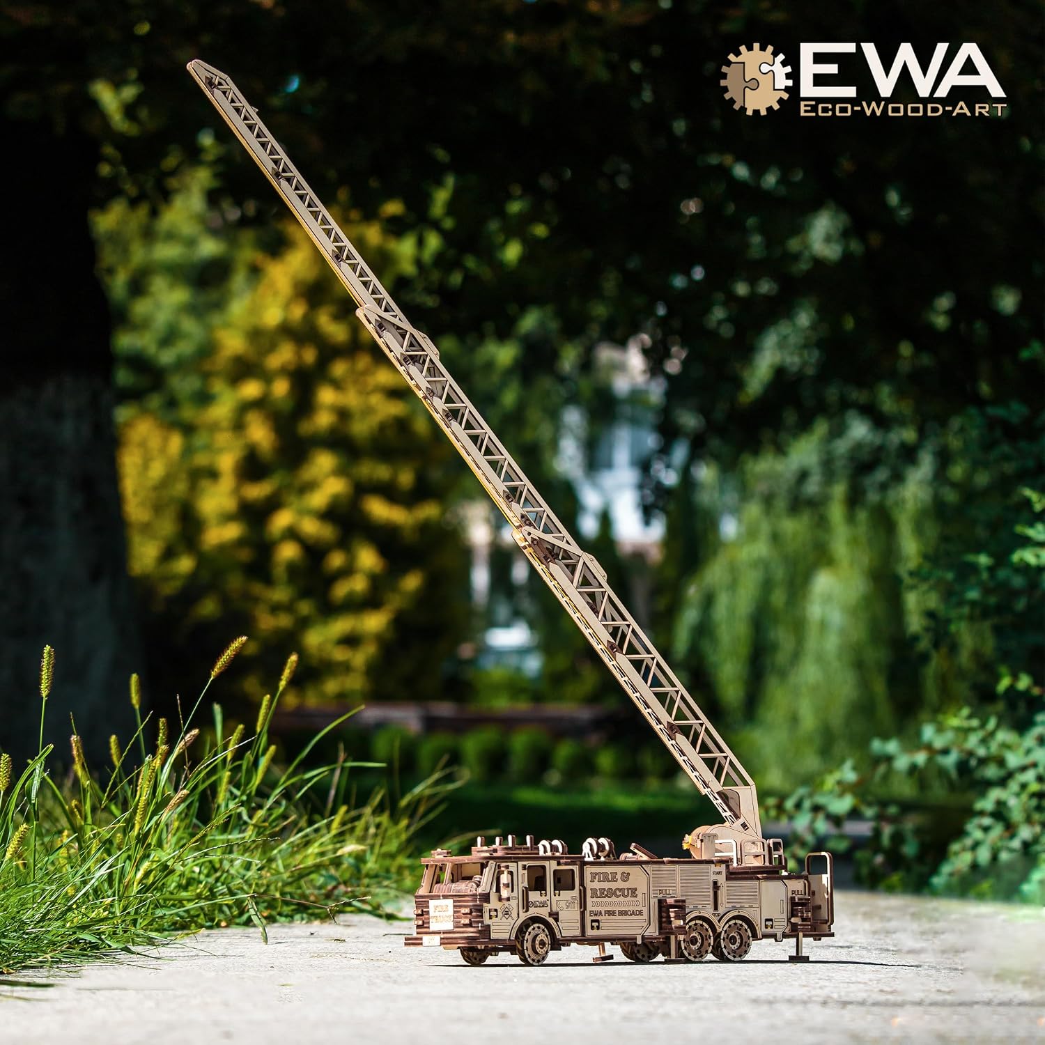 EWA Eco-Wood-Art — Puzzle 3D camion de pompiers 439 pièces – Image 7