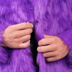 Alternative view of CHAKS — Manteau court en fausse fourrure lilas