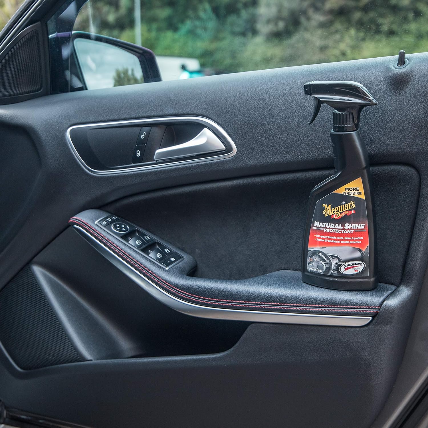 MEGUIAR'S — Spray protecteur plastiques et caoutchouc 473ml – Image 5