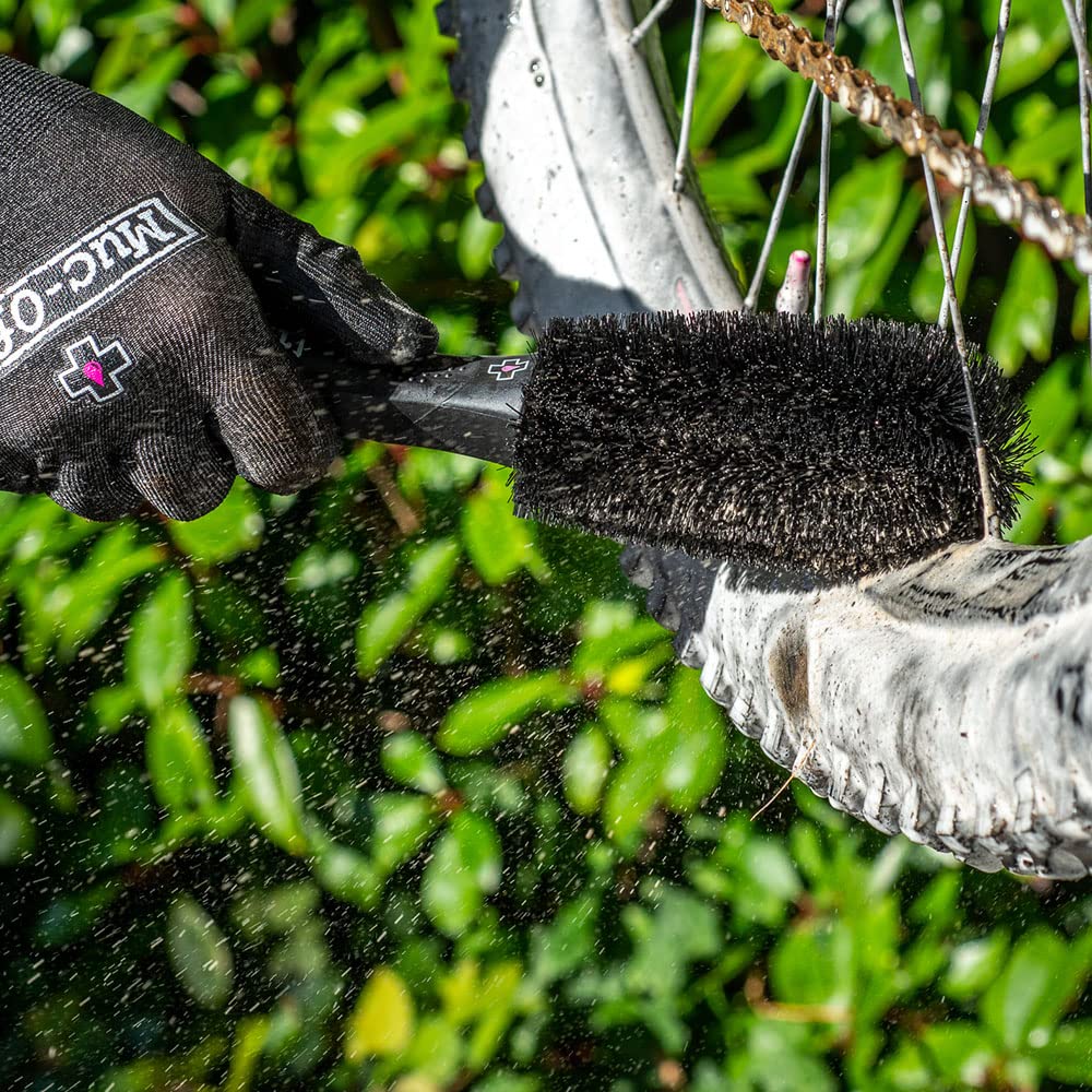 MUC-OFF — Kit de nettoyage vélo avec produits essentiels – Image 3
