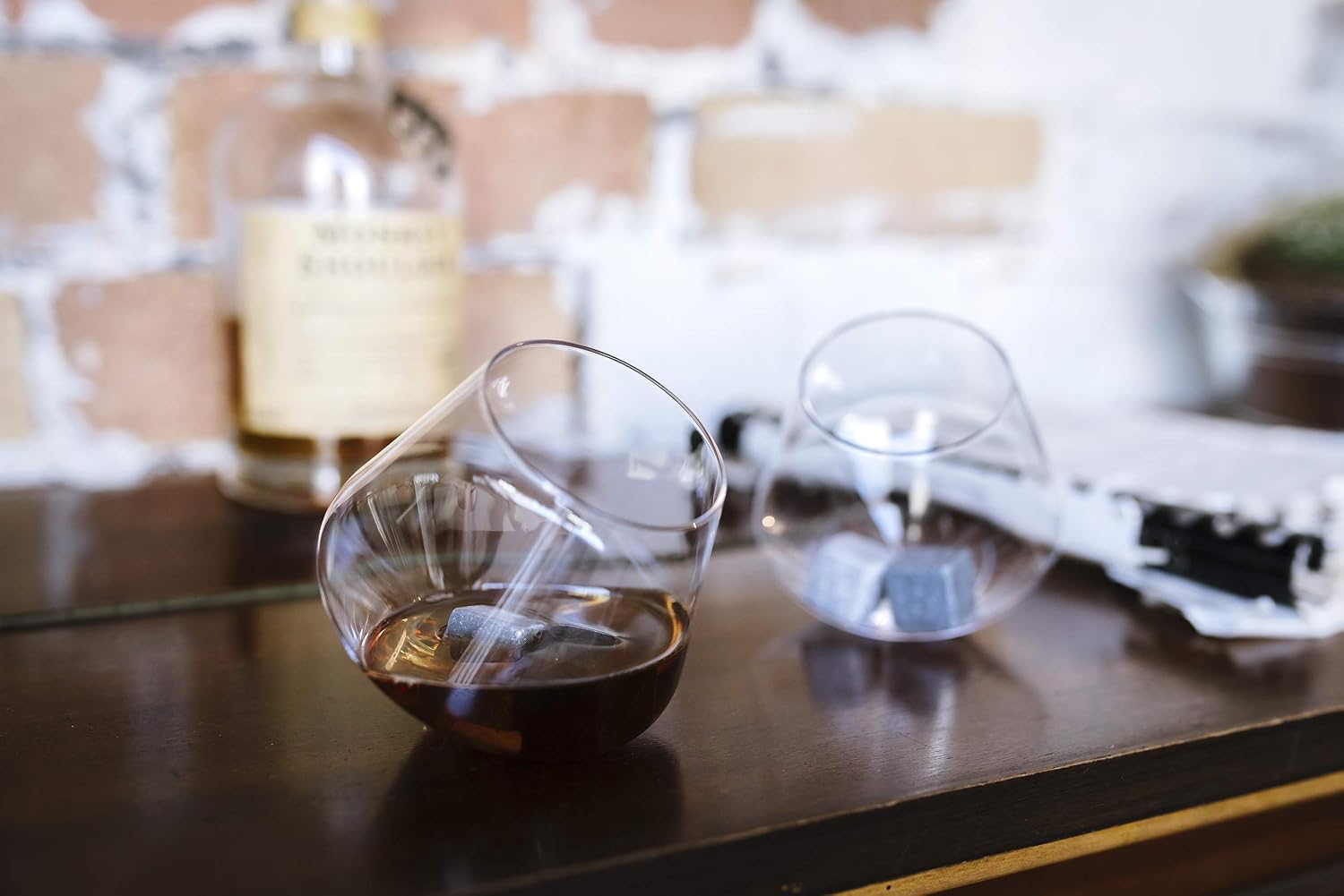 GENTLEMEN'S HARDWARE — Verres à whisky à bascule lot de 2 – Image 3