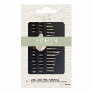 BOHIN — Assortiment de 40 aiguilles Sharps et Milliners