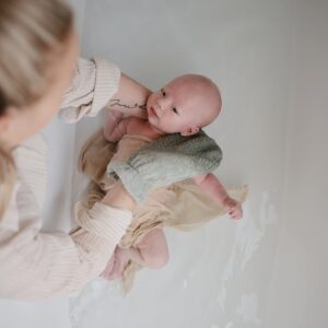 Alternative view of MUSHIE — Lot de 6 gants de bain bébé en coton biologique