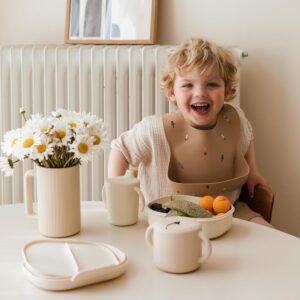 Alternative view of MUSHIE — Boîte à repas enfant avec séparateur, ivoire