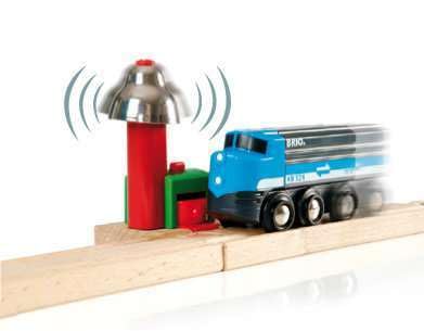 BRIO World — Signal cloche magnétique pour circuit train bois – Image 4