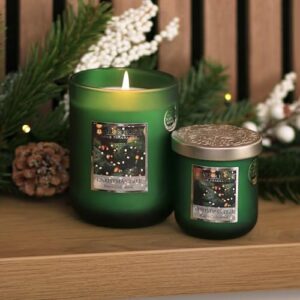Alternative view of HEART & HOME — Bougie parfumée grand modèle Sapin de Noël 320g