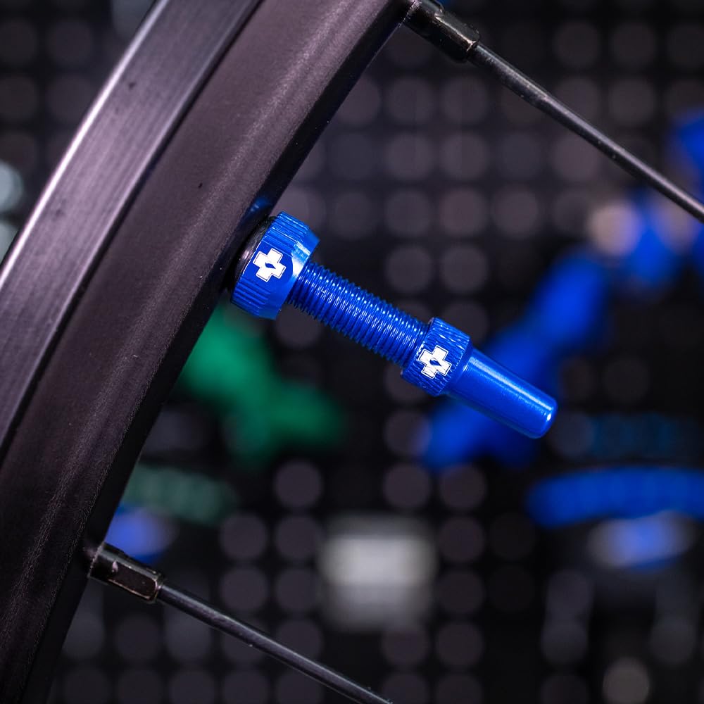 MUC-OFF — Valves Tubeless Presta 44 mm Bleu – Image 5