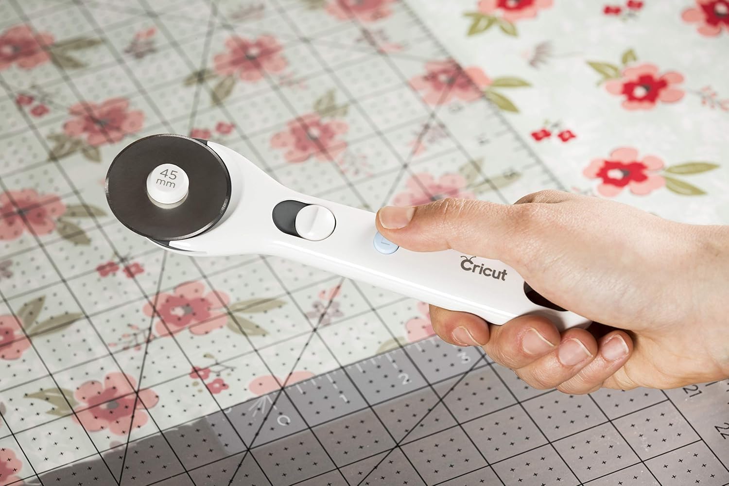 CRICUT — Cutter rotatif 45 mm – Image 4
