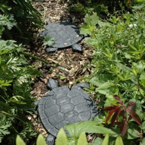 Alternative view of ESSCHERT DESIGN — Pas japonais tortue en fonte