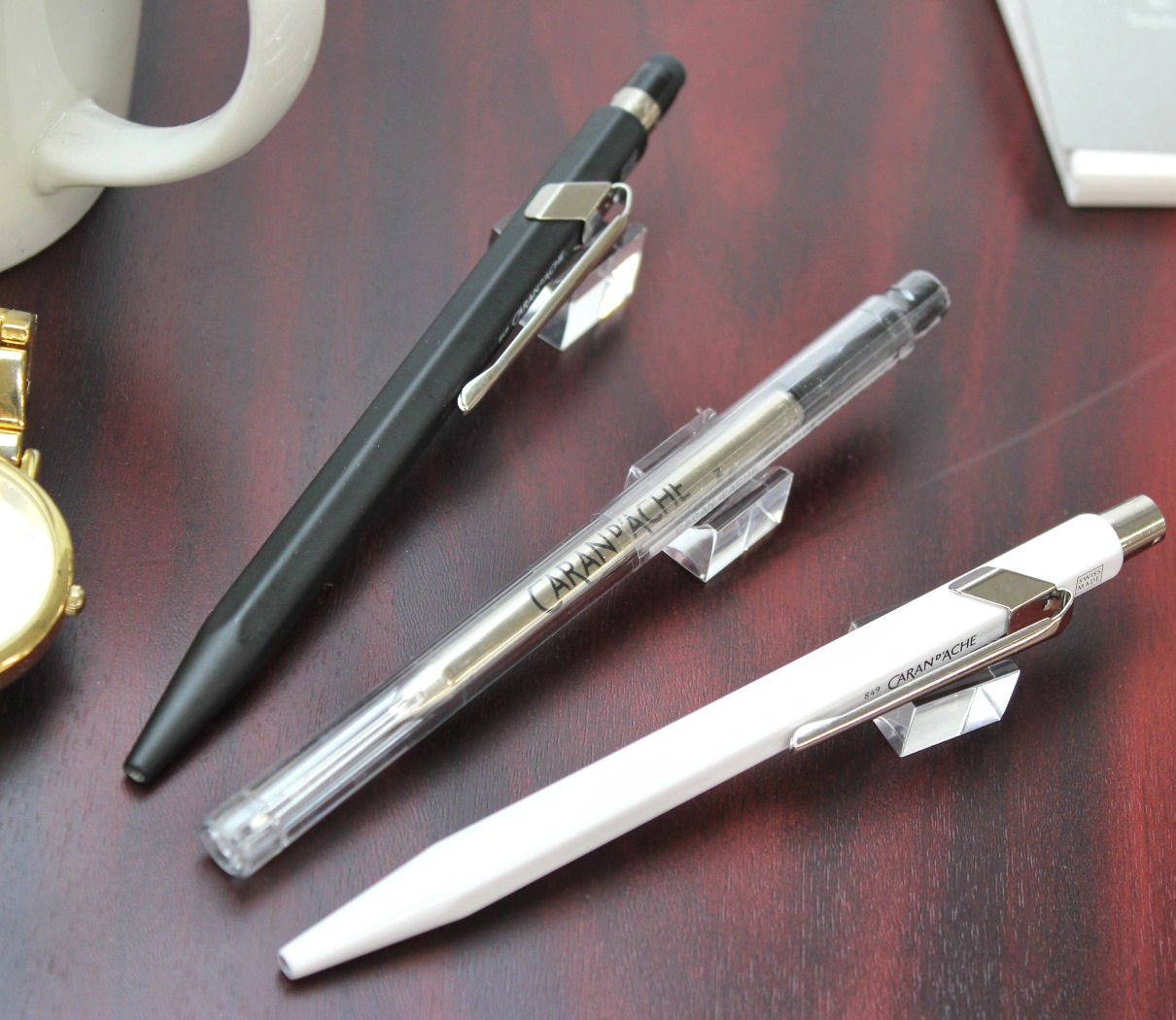 CARAN D'ACHE Metal Collection — Recharge stylo-bille Noir – Image 2