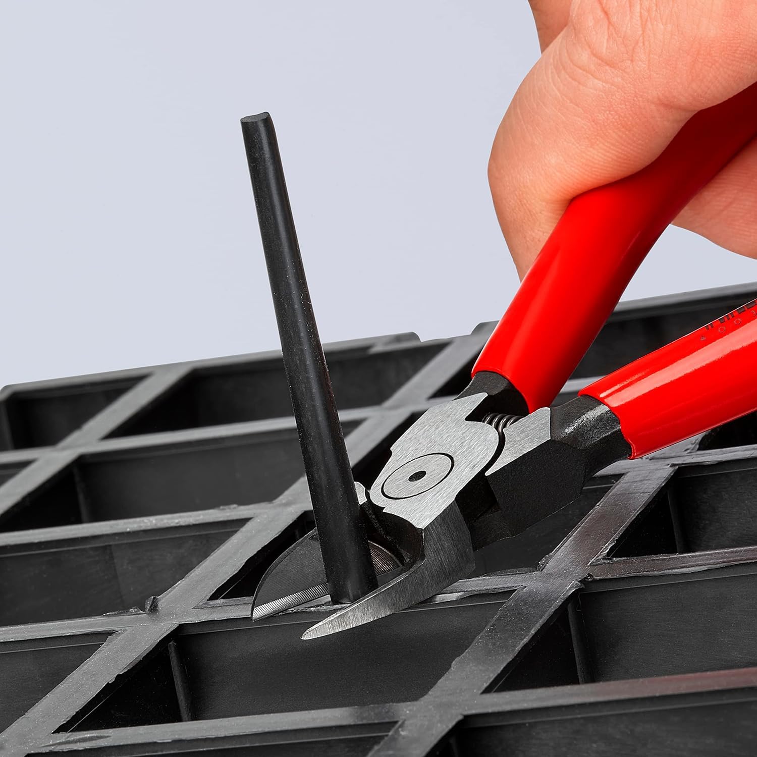KNIPEX — Pince coupante de côté pour plastique 140 mm – Image 5