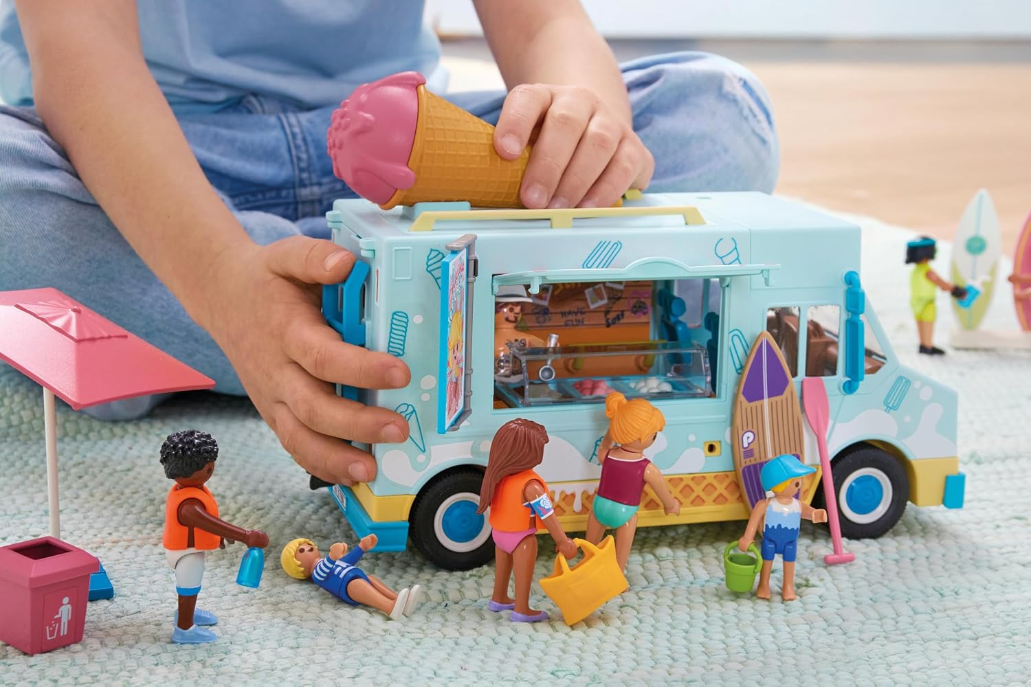 PLAYMOBIL — Camion de glaces avec surf shop – Image 19