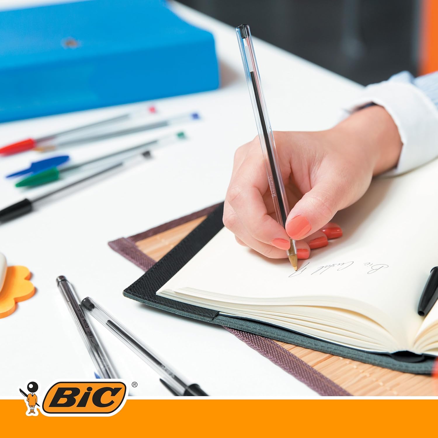 BIC Cristal Original — Boîte de 50 Stylos-Bille verts – Image 17