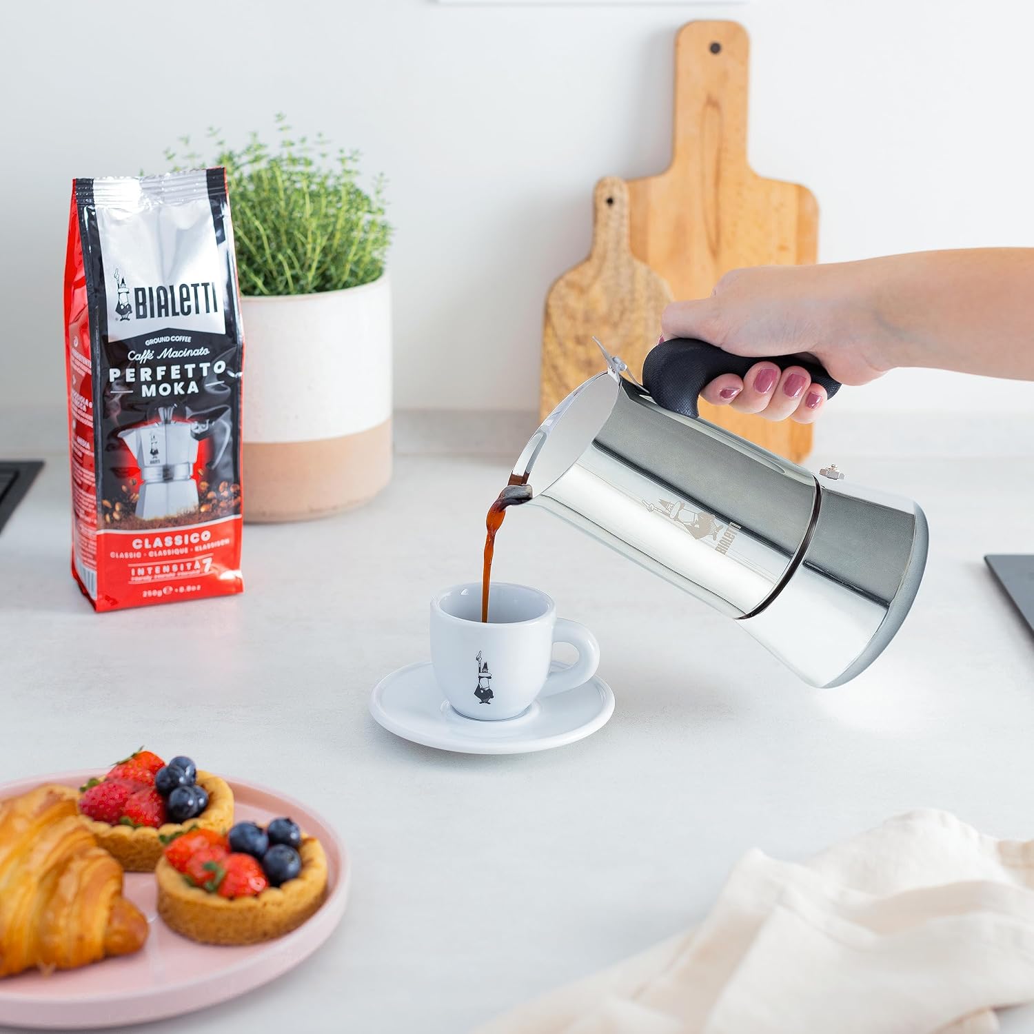 BIALETTI Venus — Cafetière Italienne Induction 4 Tasses 170ml – Image 7