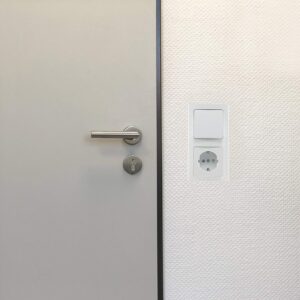 Alternative view of DELPHI — Prise double avec interrupteur blanc 230 V