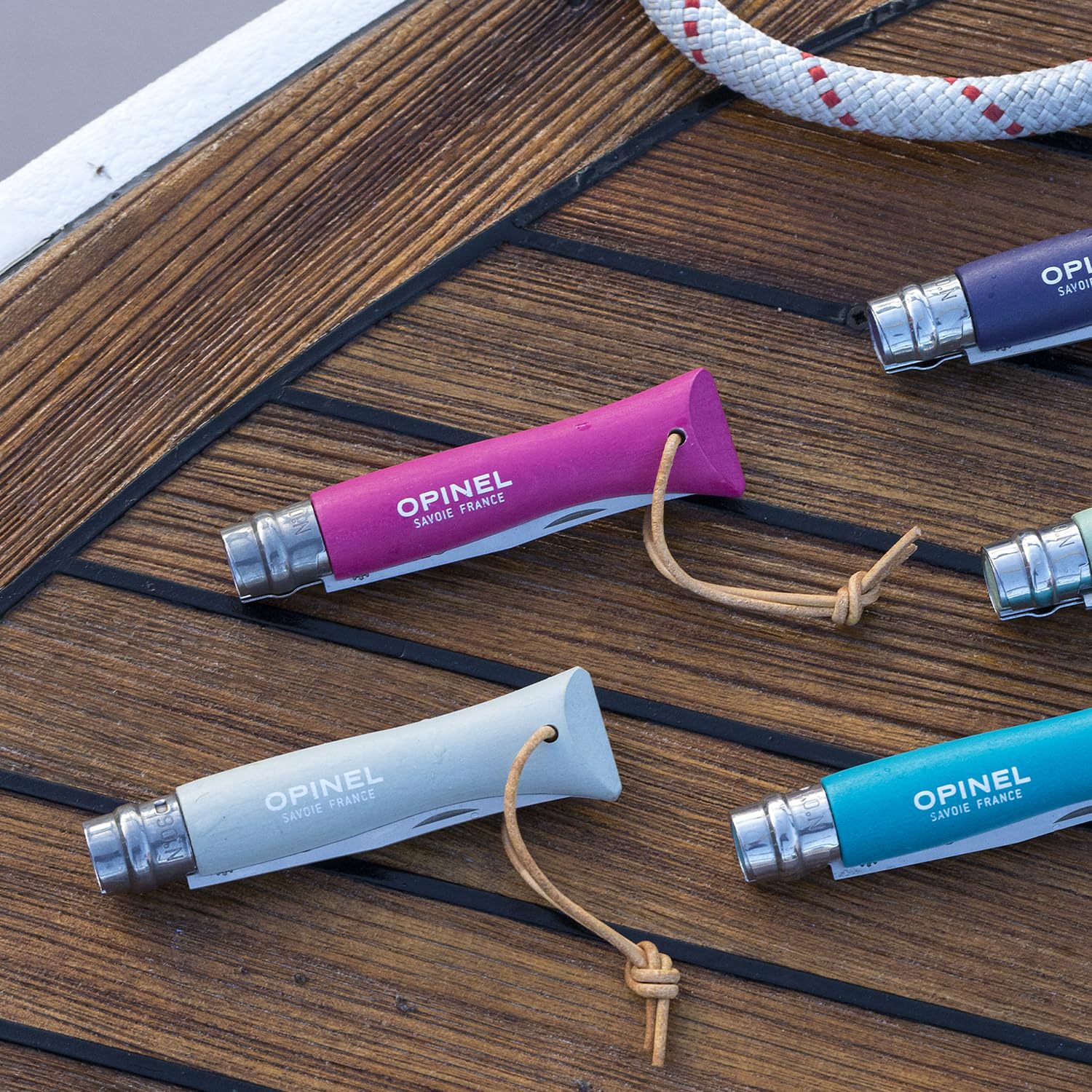 OPINEL N°06 — Couteau framboise avec lien cuir – Image 6